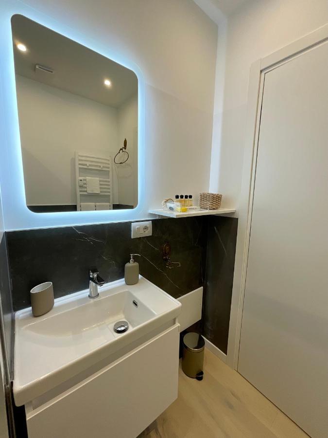 Apartment Suite - Charlize - In The Heart Of Milan Exterior photo